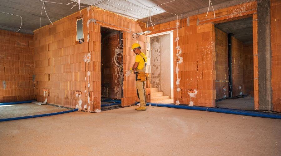 Expert flood damage restoration services in Burton, OH